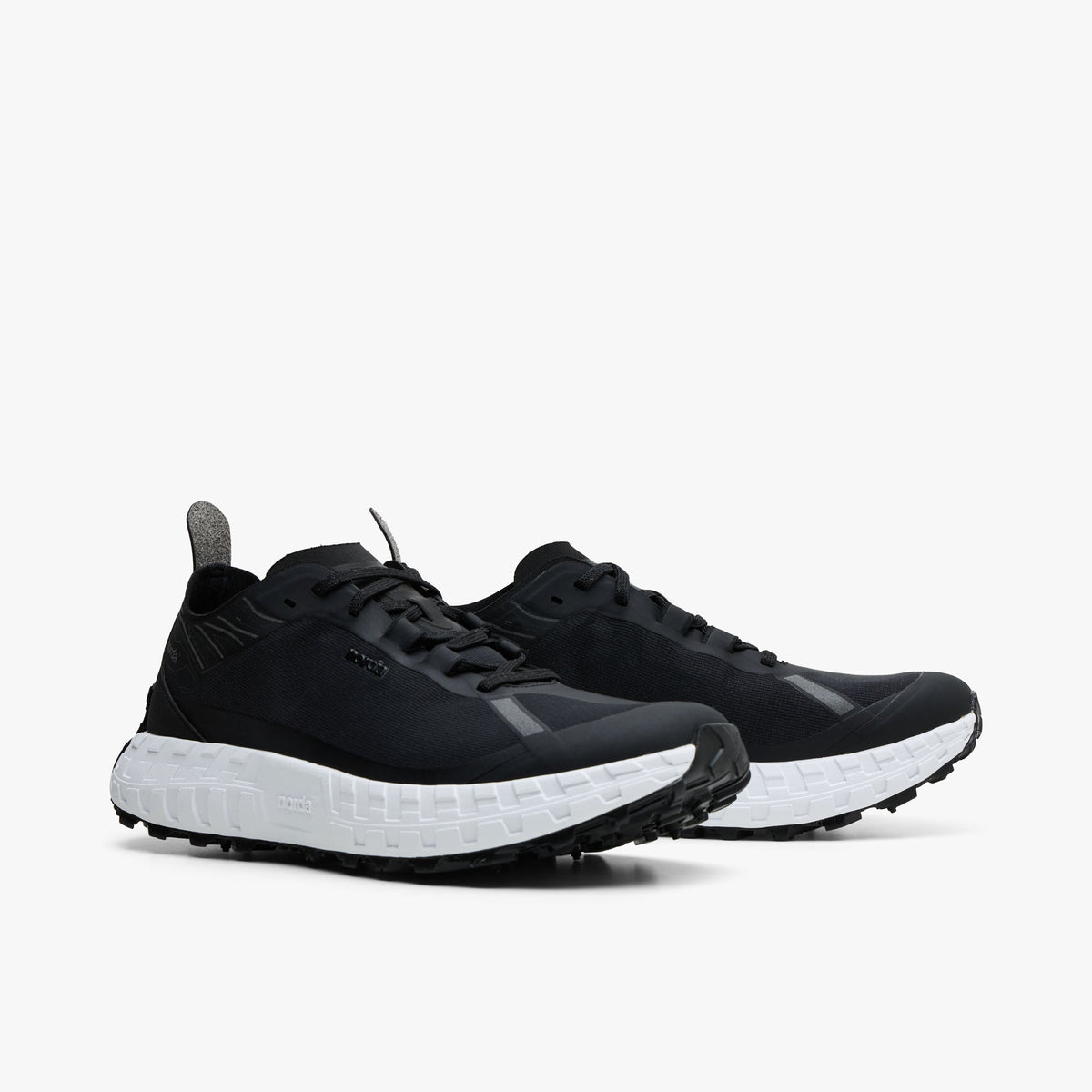 norda 001A / Black