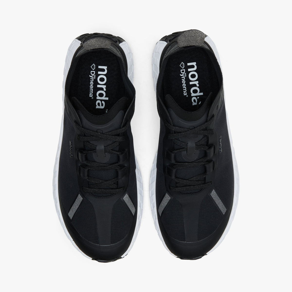 norda 001A / Black