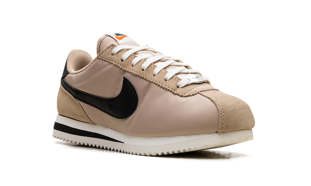Nike Cortez WMNS "Desert Black Sail" If1764 200