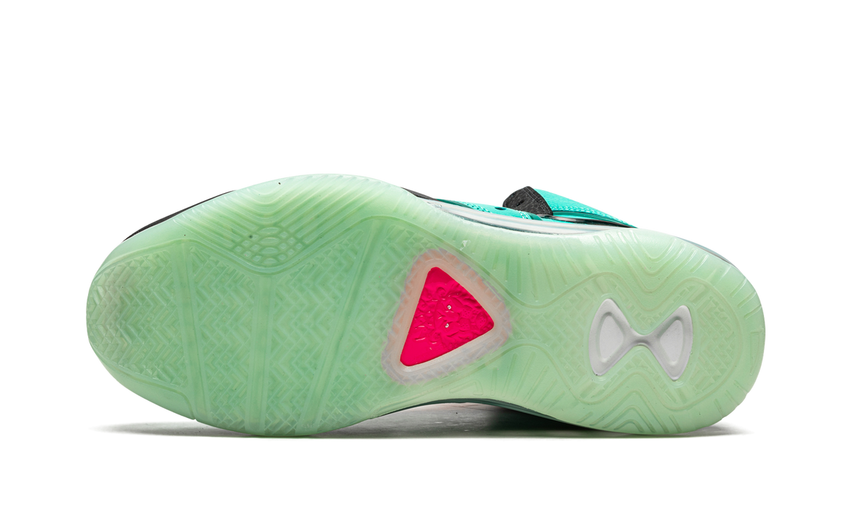 Nike Lebron 8 "South Beach 2021" CZ0328 400