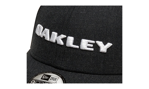 9FORTY OAKLEY x New Era Heather Snapback Hat "Blackout" 911523 02E