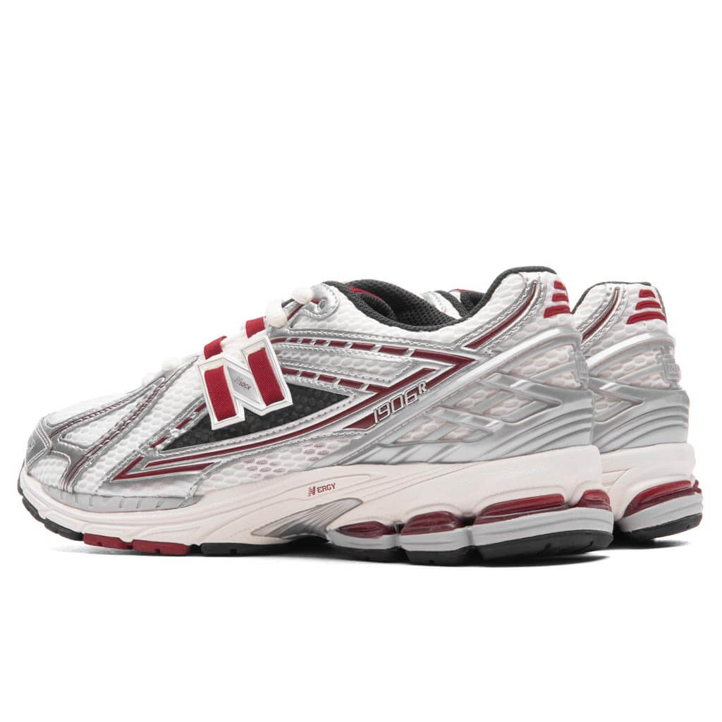 New Balance 1906 - Silver Metallic/Classic Crimson/Sea Salt