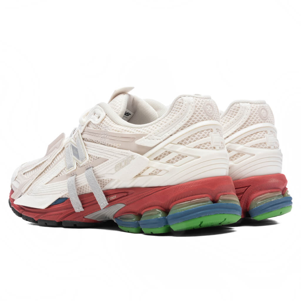 New Balance 1906 - Sea Salt/Moonbeam/Astro Dust