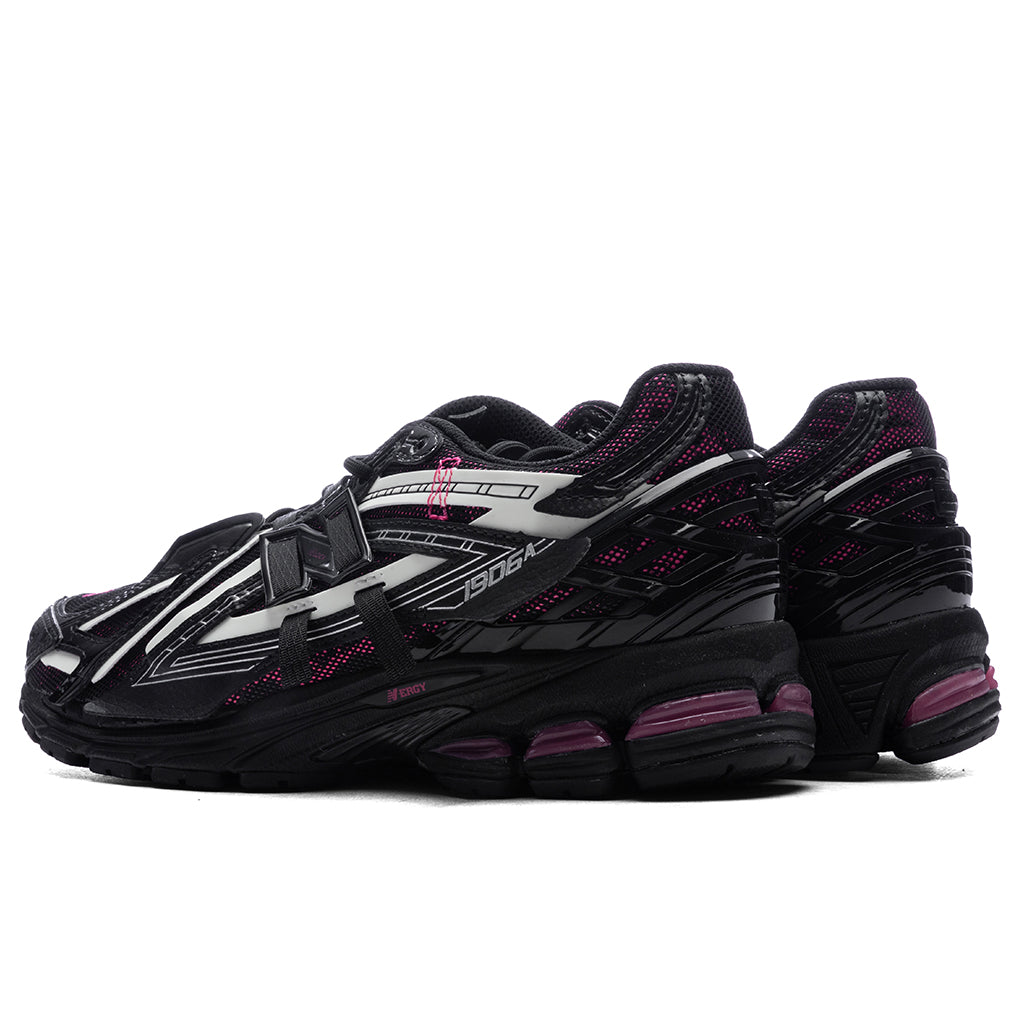 New Balance 1906A - Black/Dragon Berry/White