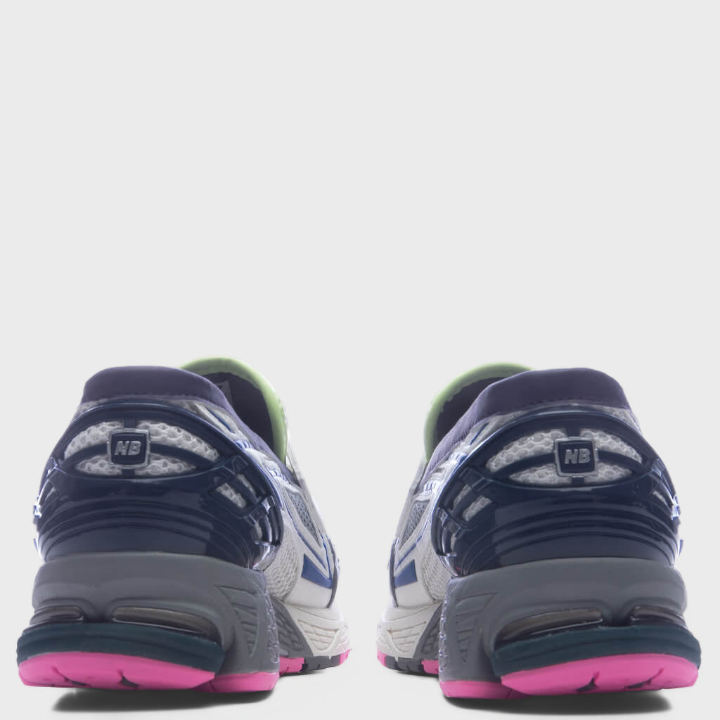 New Balance 1906L 'Neon' - Silver Metallic/Navy