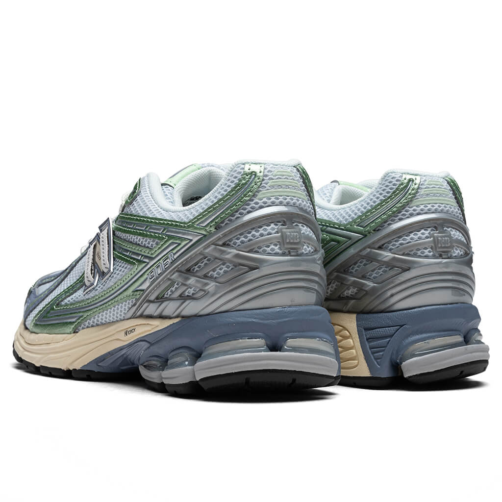 New Balance 1906R - Ice Blue/Melon Water/Dusk Shower