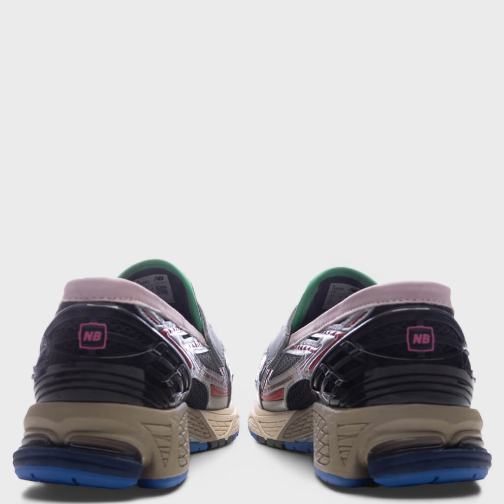 New Balance 1906L 'Fire Cracker' - Silver Metallic/Black/Fire Cracker