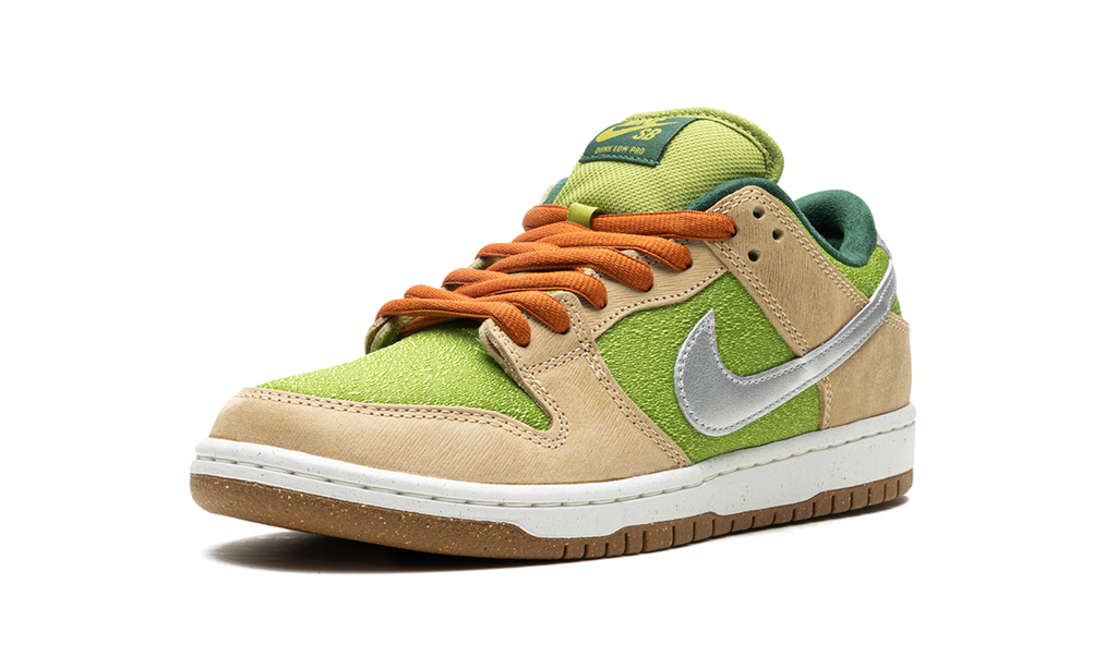 Nike SB Dunk Low "Escargot" FQ7585 200