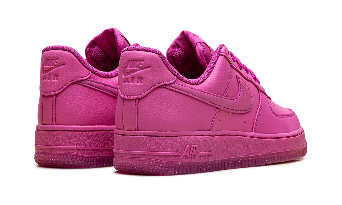 Nike Air Force 1 '07 WMNS "Fire Pink" IV4685 647