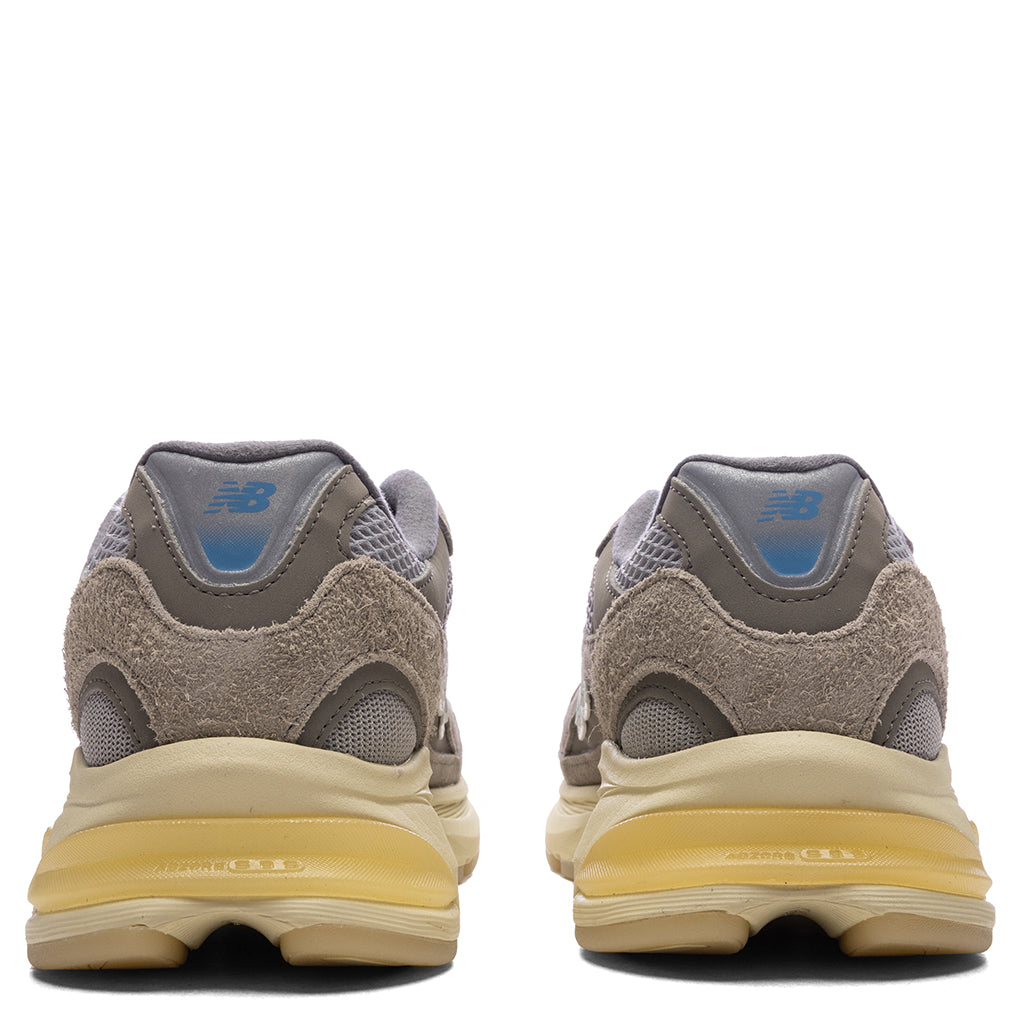 New Balance 2010 Grey Days - Raincloud/Arid Stone/Calcium
