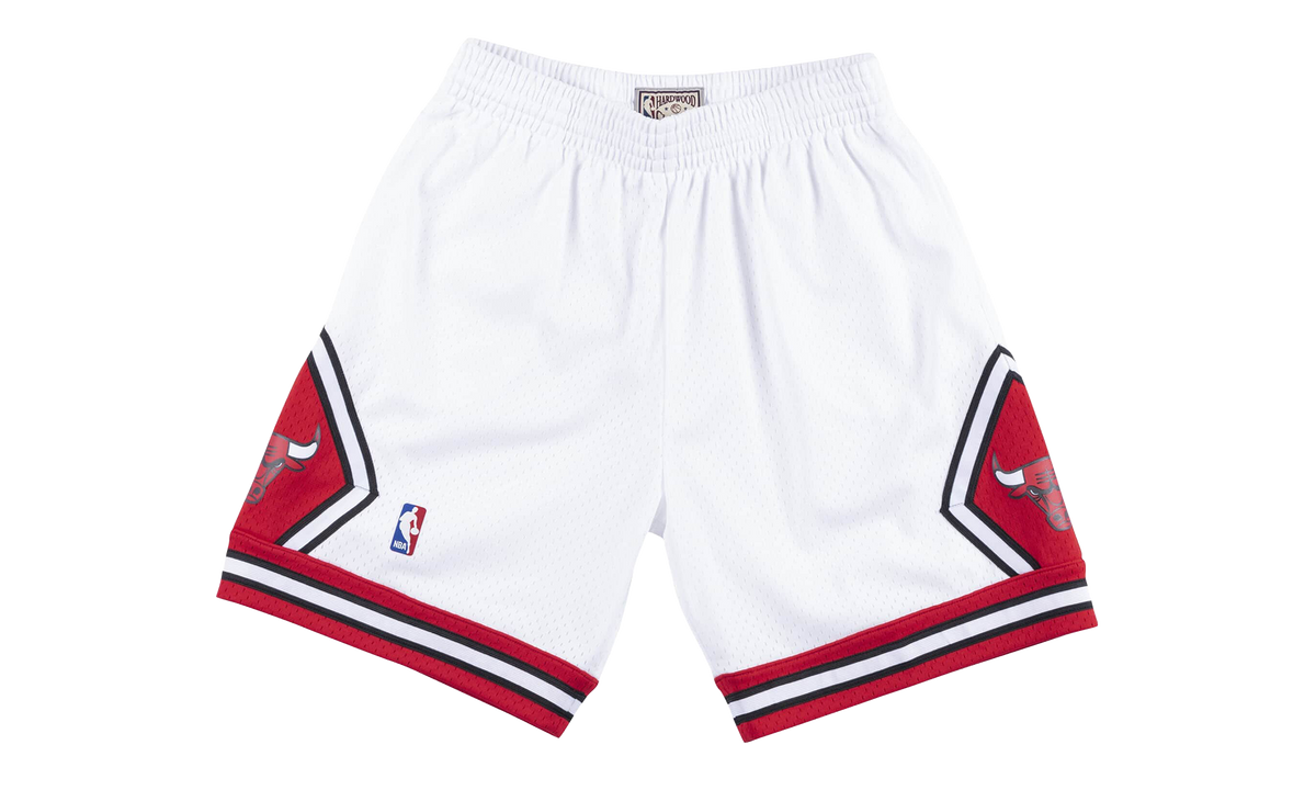 Mitchell & Ness Swingman Chicago Bulls Home 19 "97-98 Home" SMSHCP18151 CBUWHIT97