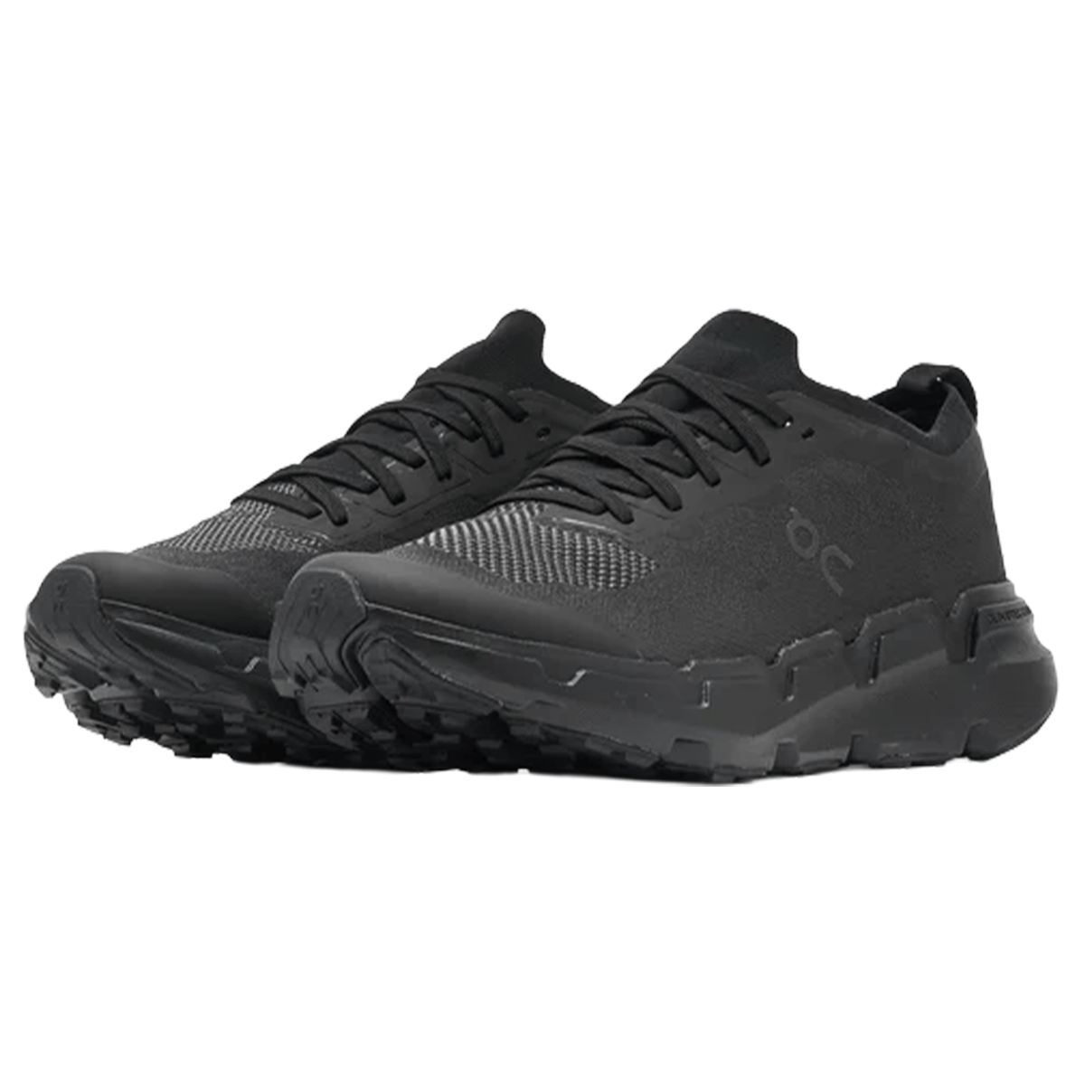 On Cloudsoma 'Black Black'