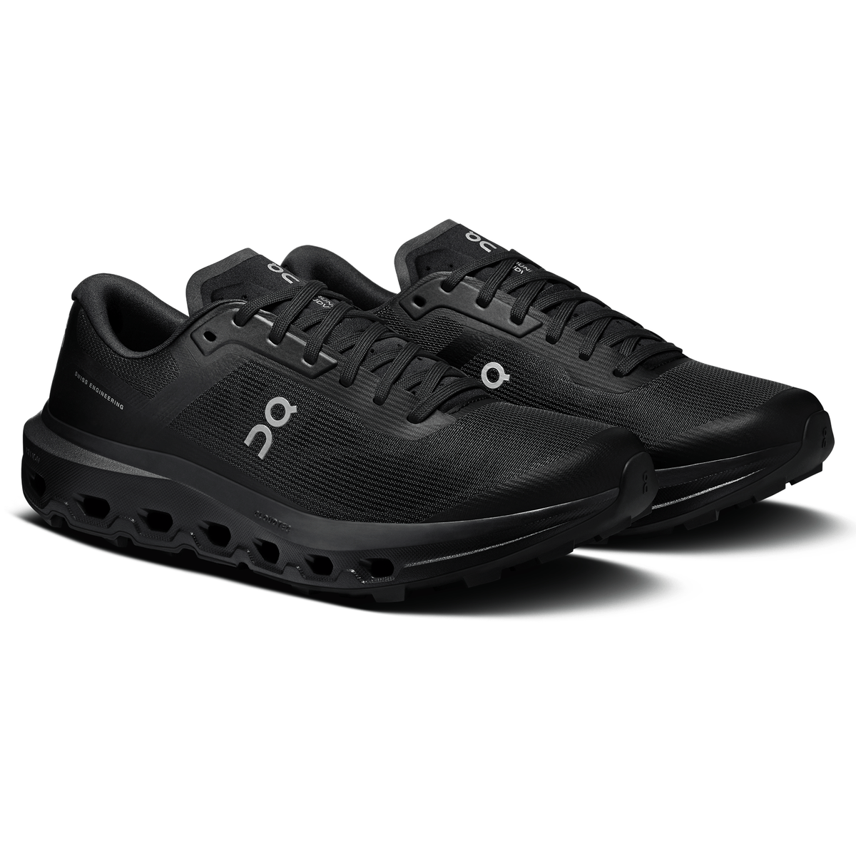 On Cloudvista 3 'Black Black'