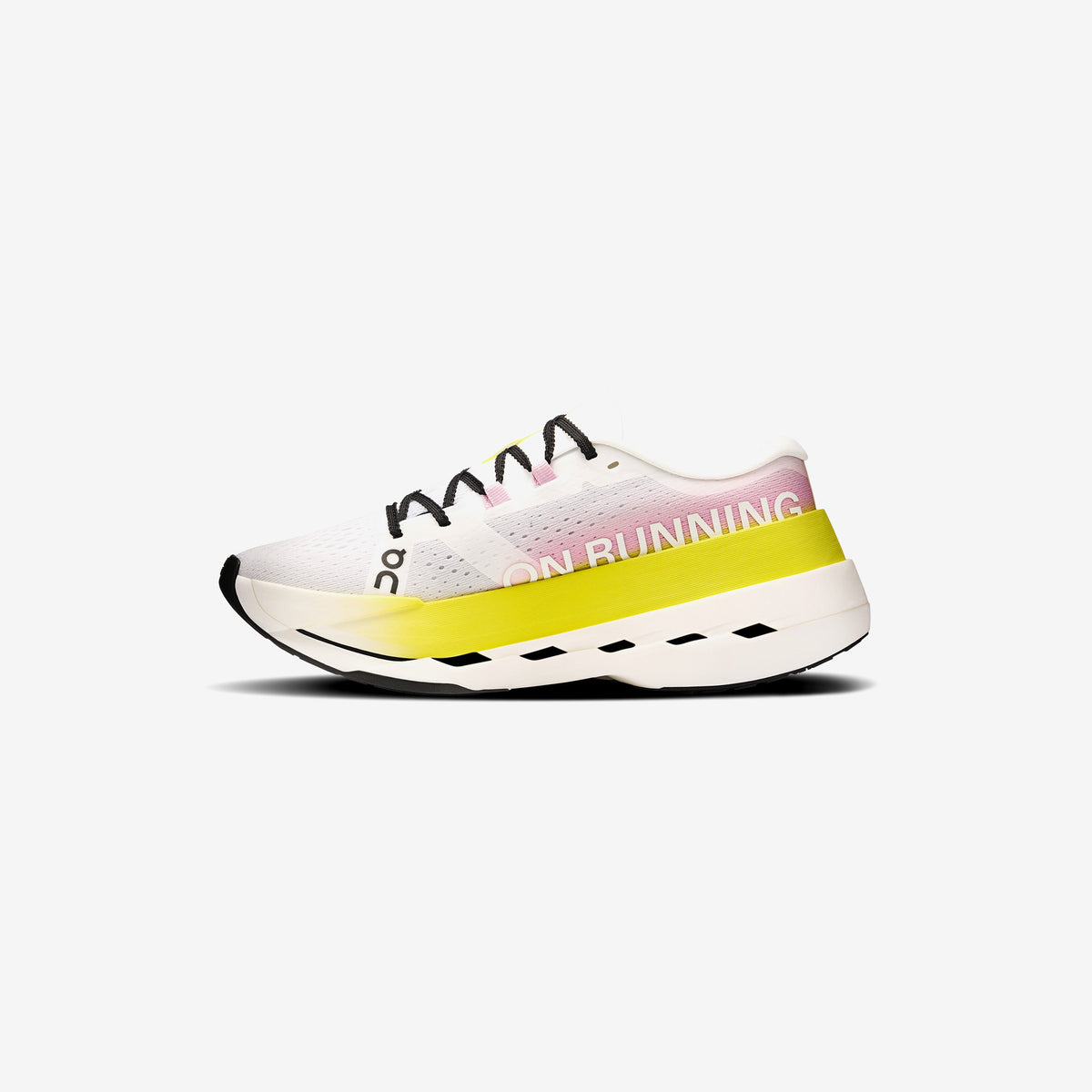 On Wmns Cloudboom Max