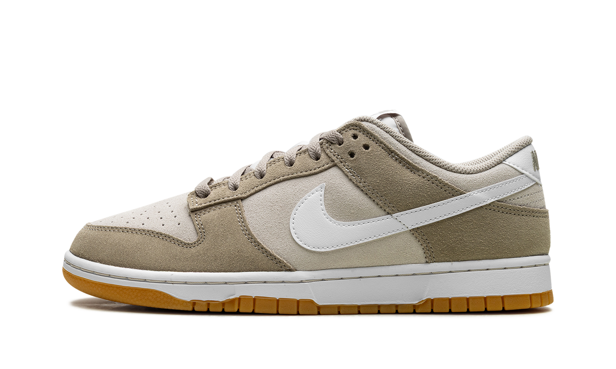 Nike Dunk Low "Light Orwood Brown" HQ1931 100
