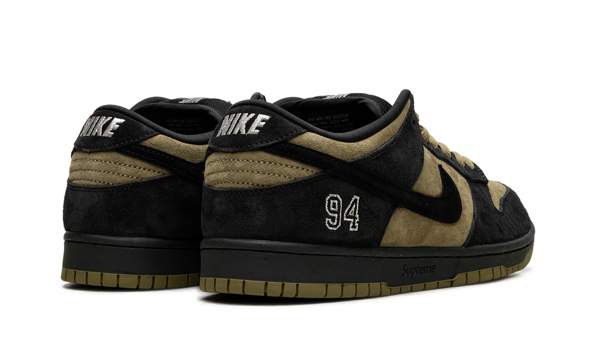 Nike SB Dunk Low "Supreme - Camper Green" HQ8487 300