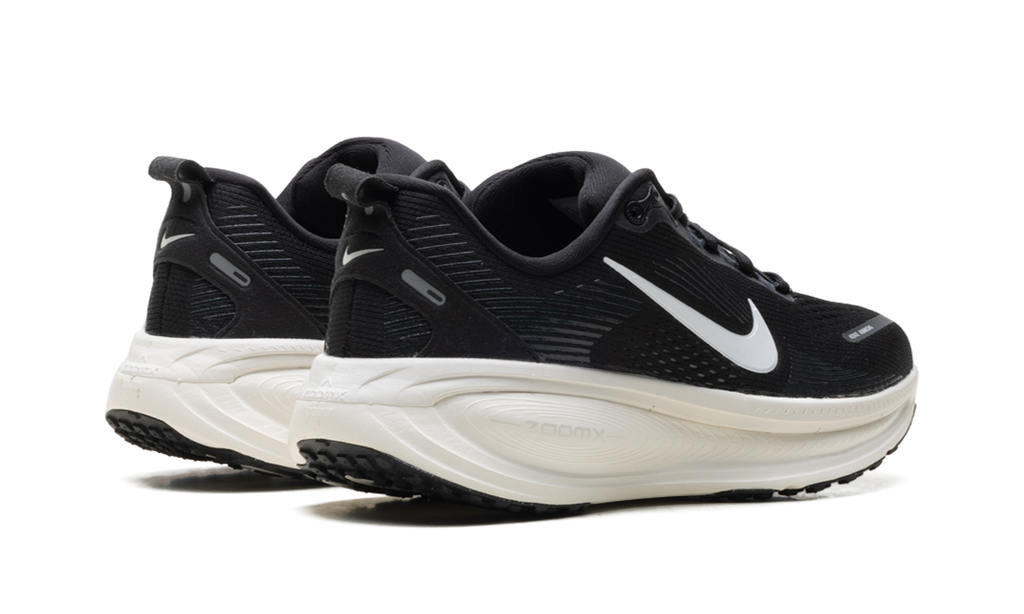Nike Vomero 18 WMNS "Black Summit White" HM6804 005