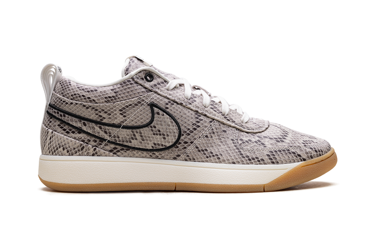 Nike Book 1 "Python" HJ5352 100