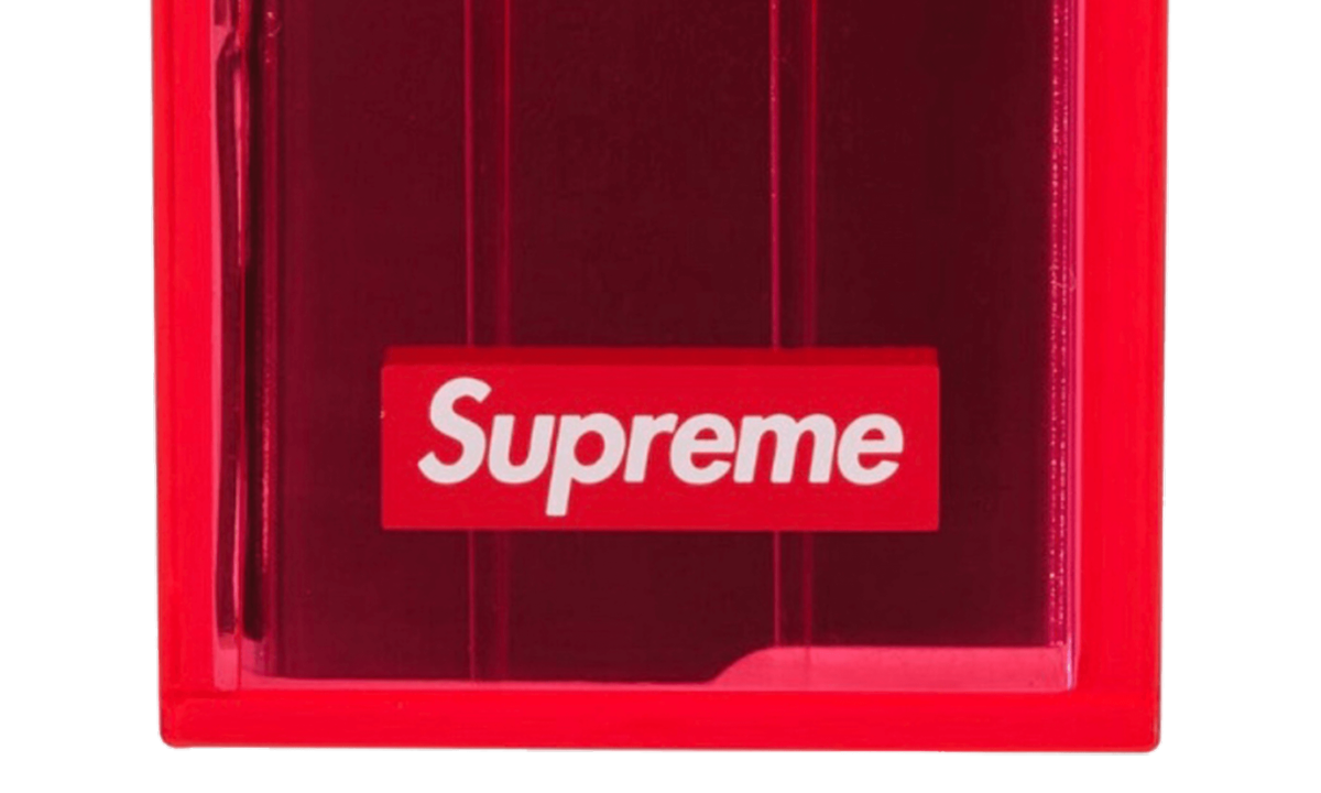 Supreme Tsubota Pearl Hard Edge Lighter "FW19" SU7534