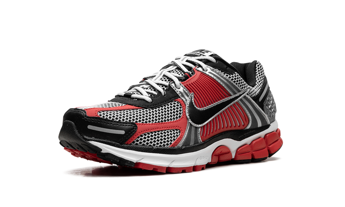 Nike Zoom Vomero 5 "Metallic Silver University Red" HV0926 095