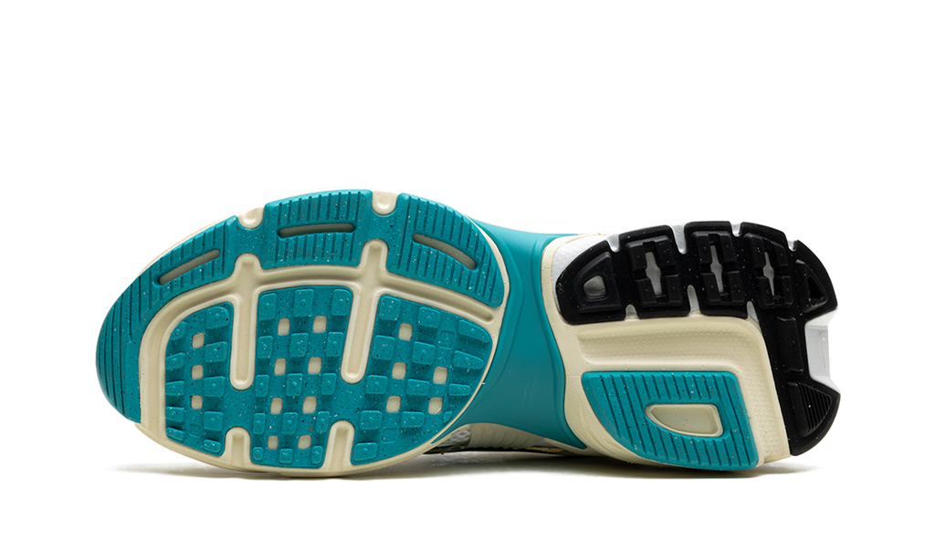 Nike V2K Run WMNS "Dusty Cactus" FD0736 105