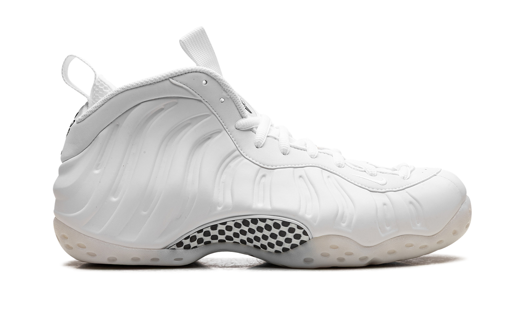Nike Air Foamposite One "Triple White" HJ5195 100