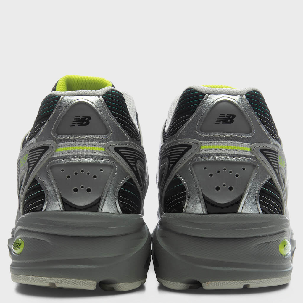 New Balance 509 - Silver Metallic/Deep End