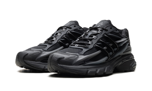 Adidas Adistar Jellyfish "Pharrell Williams - Triple Black" KJ3841