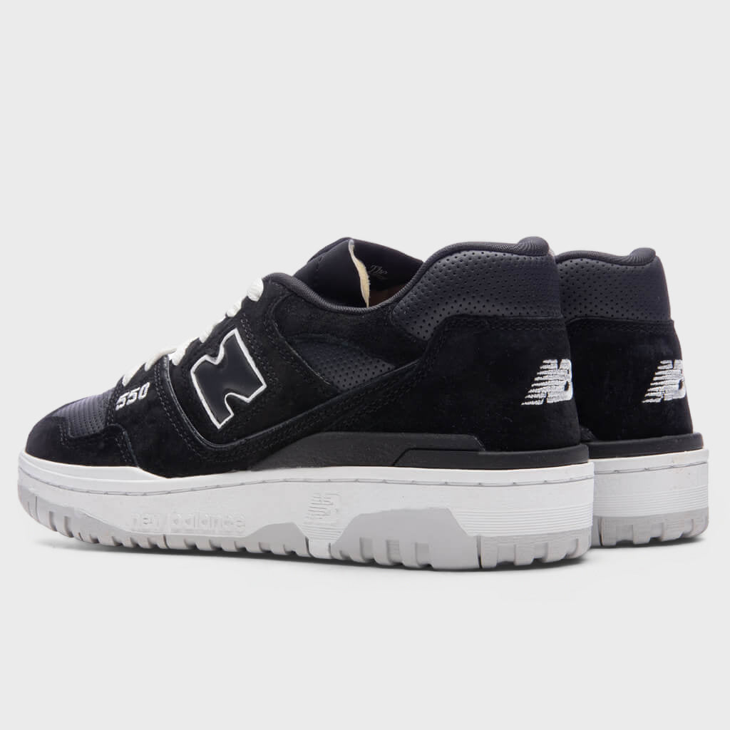 New Balance 550 - Black/White/Grey Matter