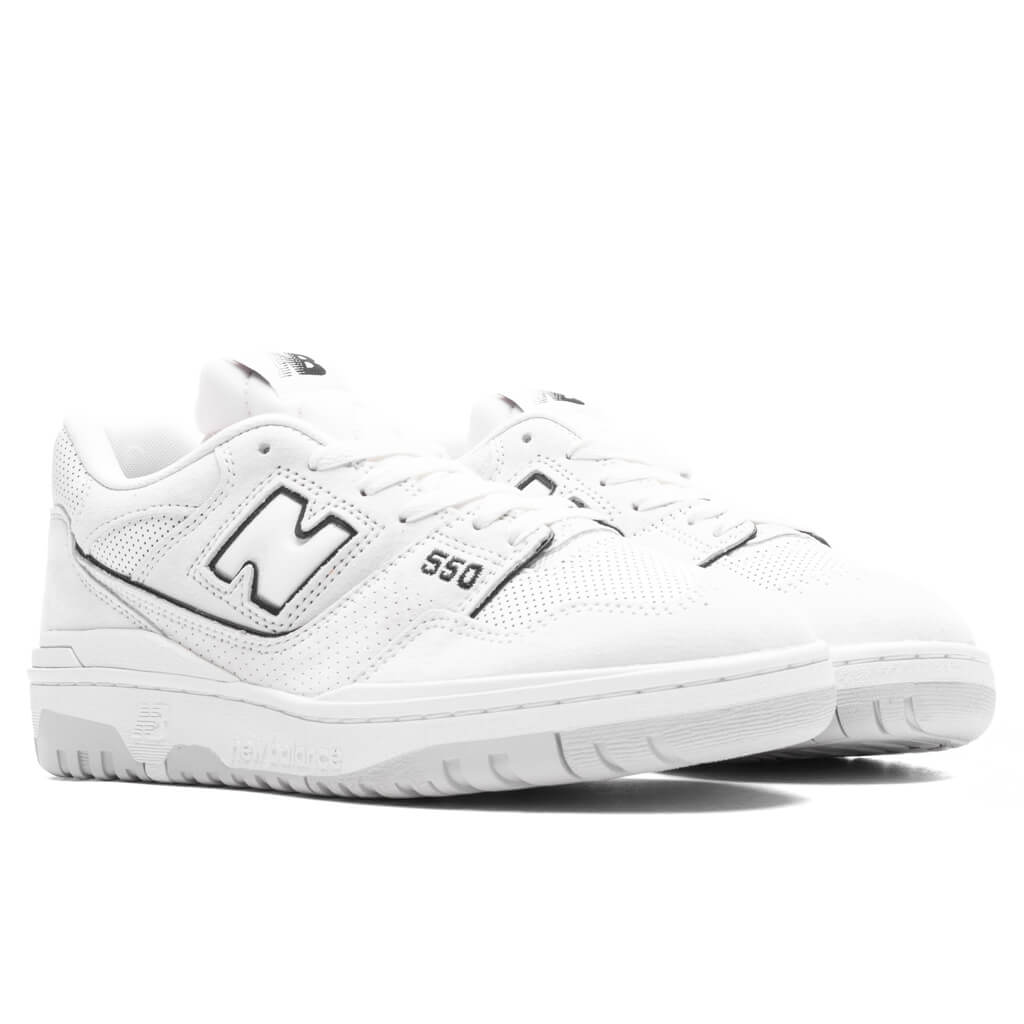 New Balance 550 - Reflection