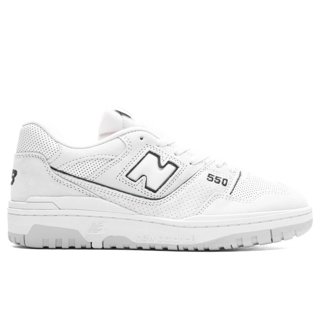 New Balance 550 - Reflection