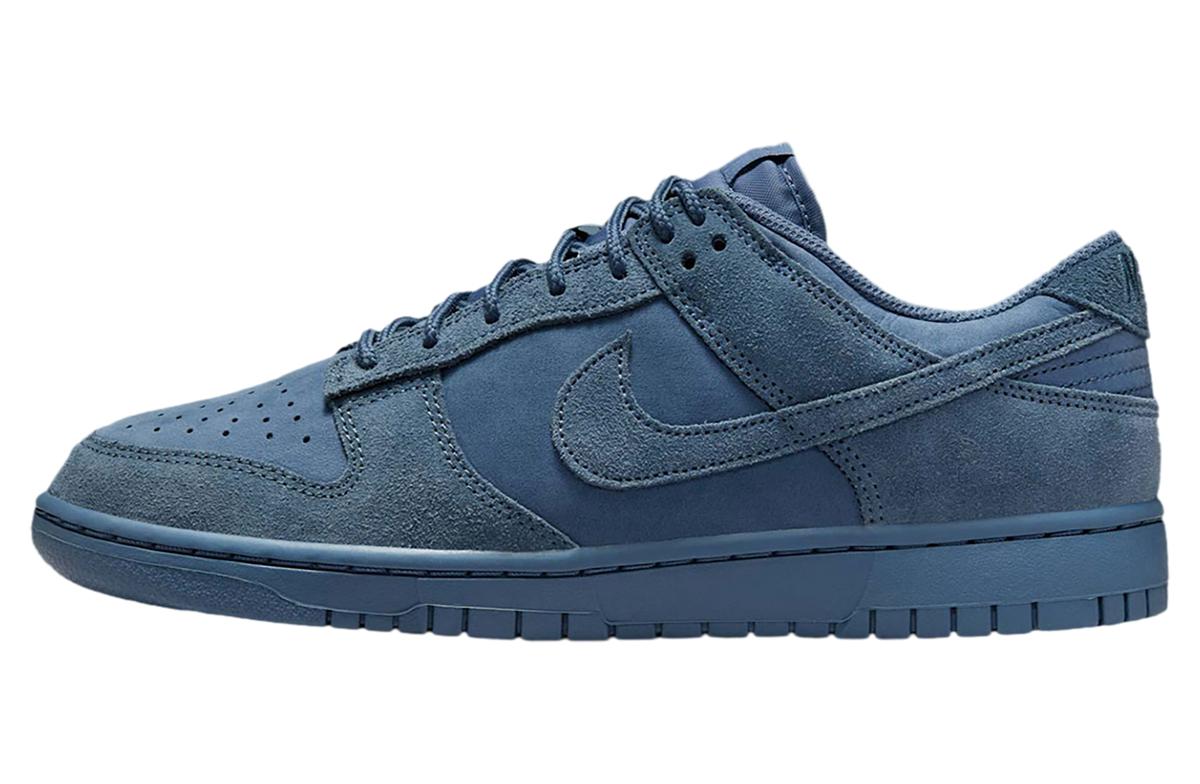 Nike Dunk Low SE "Diffused Blue" IB6651 400