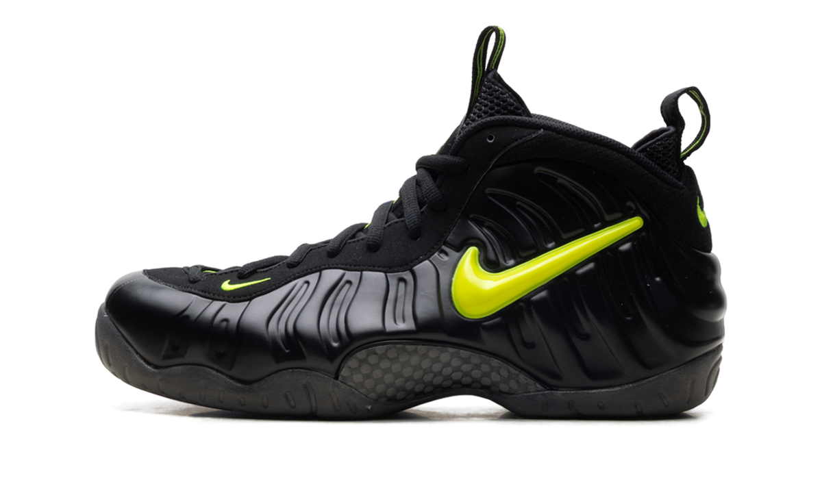 Nike Air Foamposite Pro "Voltage" HF0794 002