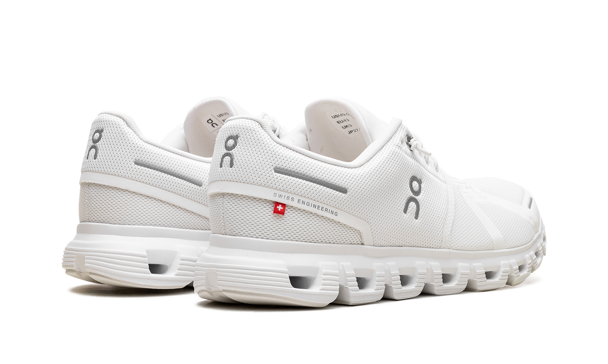 On Running Cloud 6 "Triple White" 3MF10071200