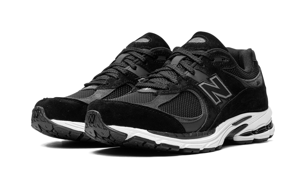 New Balance 2002R "Black / Gunmetal" M2002RBK