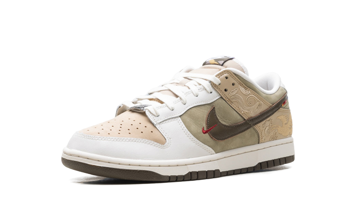Nike Dunk Low "Year Of The Horse" IQ1118 220