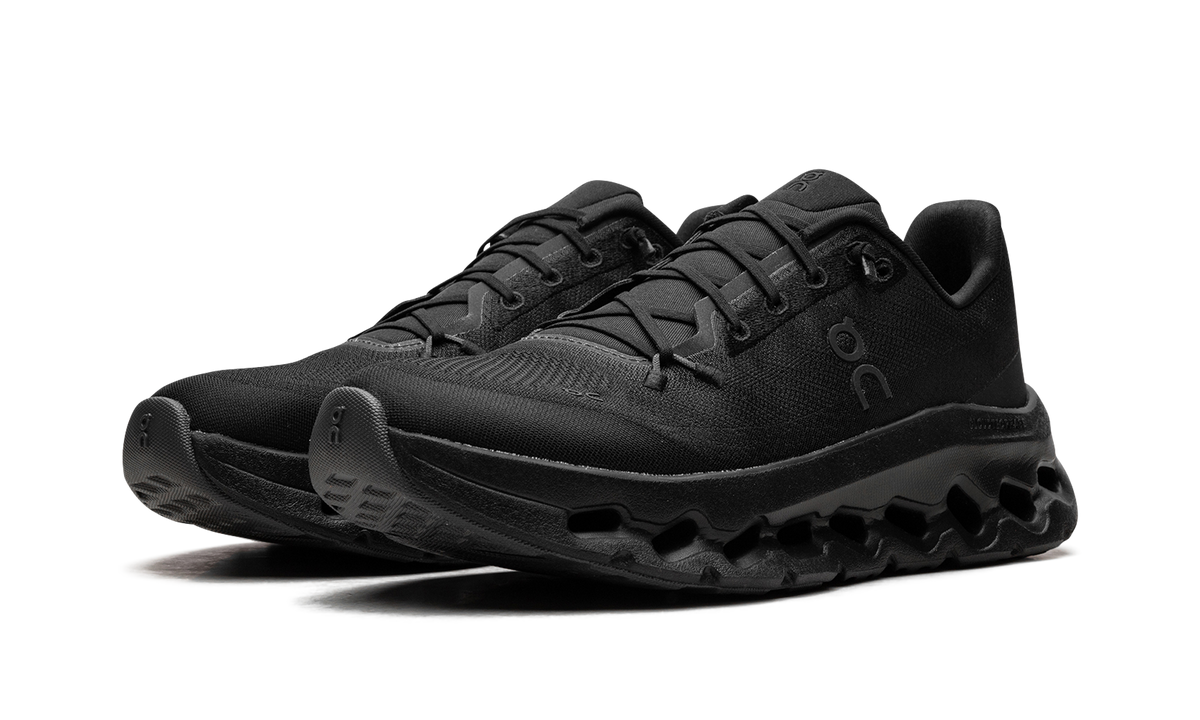 On Running Cloudtilt WMNS "Black Eclipse" 3WE10050264