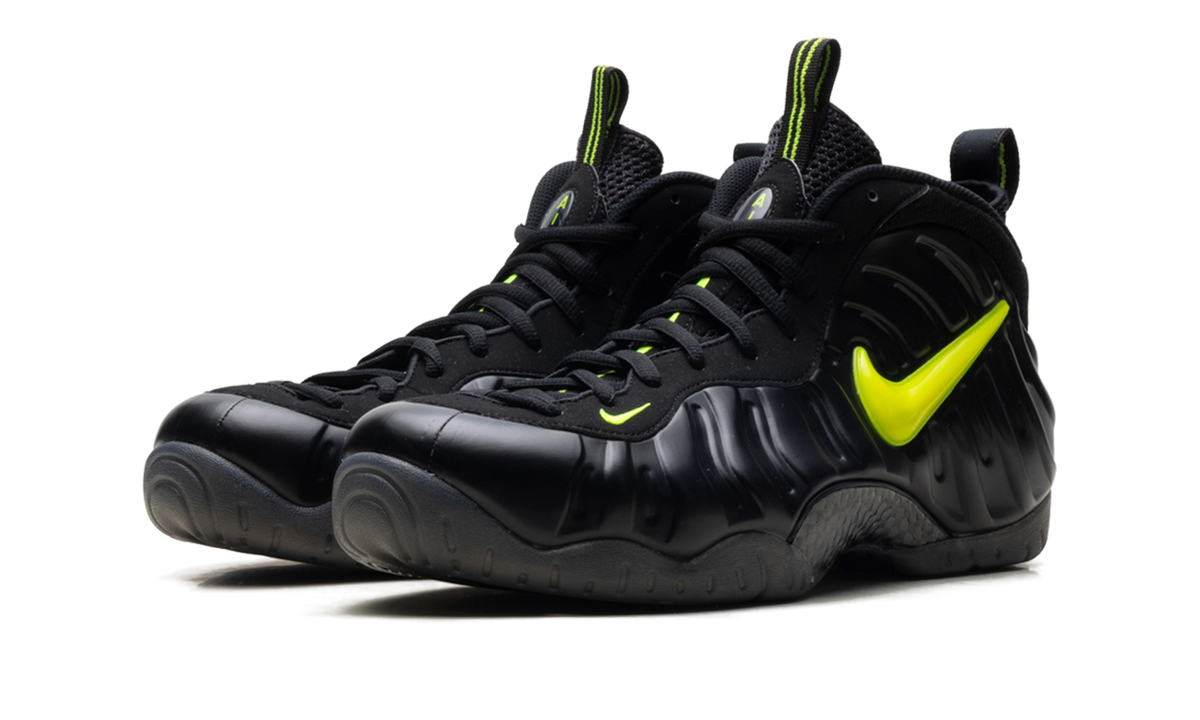 Nike Air Foamposite Pro "Voltage" HF0794 002