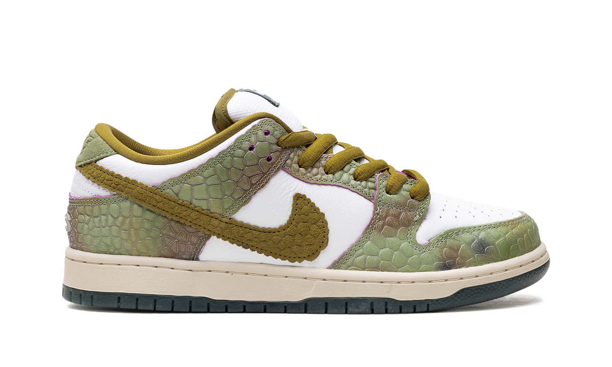 Nike SB Dunk Low "Alexis Sablone - Chameleon" HJ3386 300