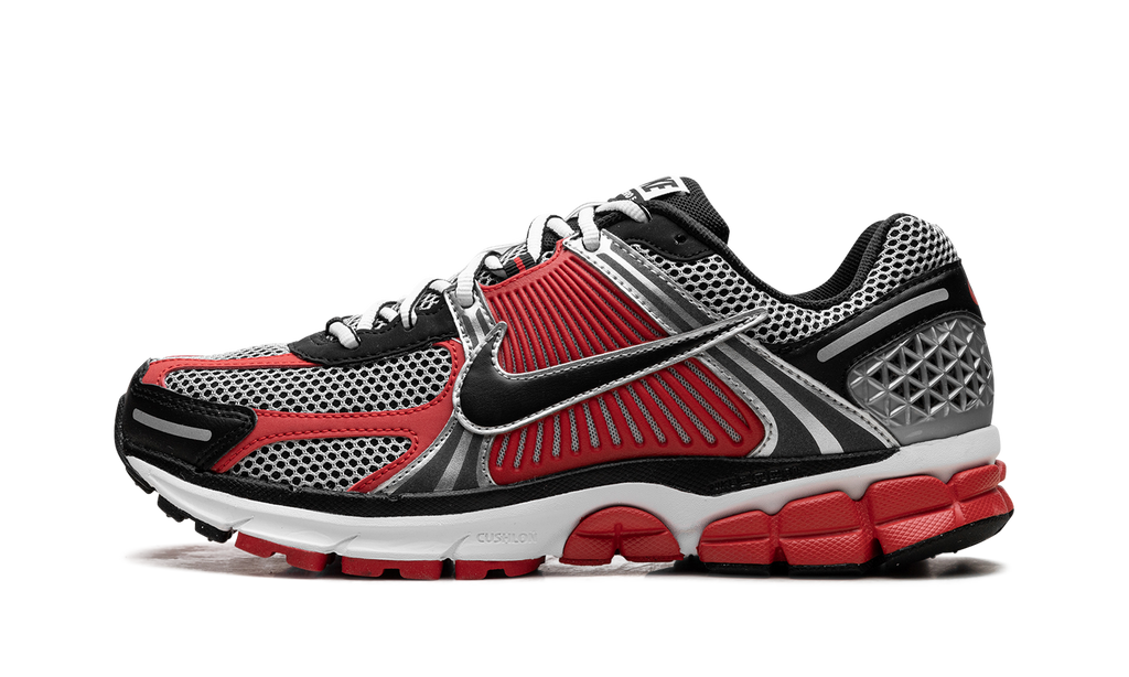 Nike Zoom Vomero 5 "Metallic Silver University Red" HV0926 095