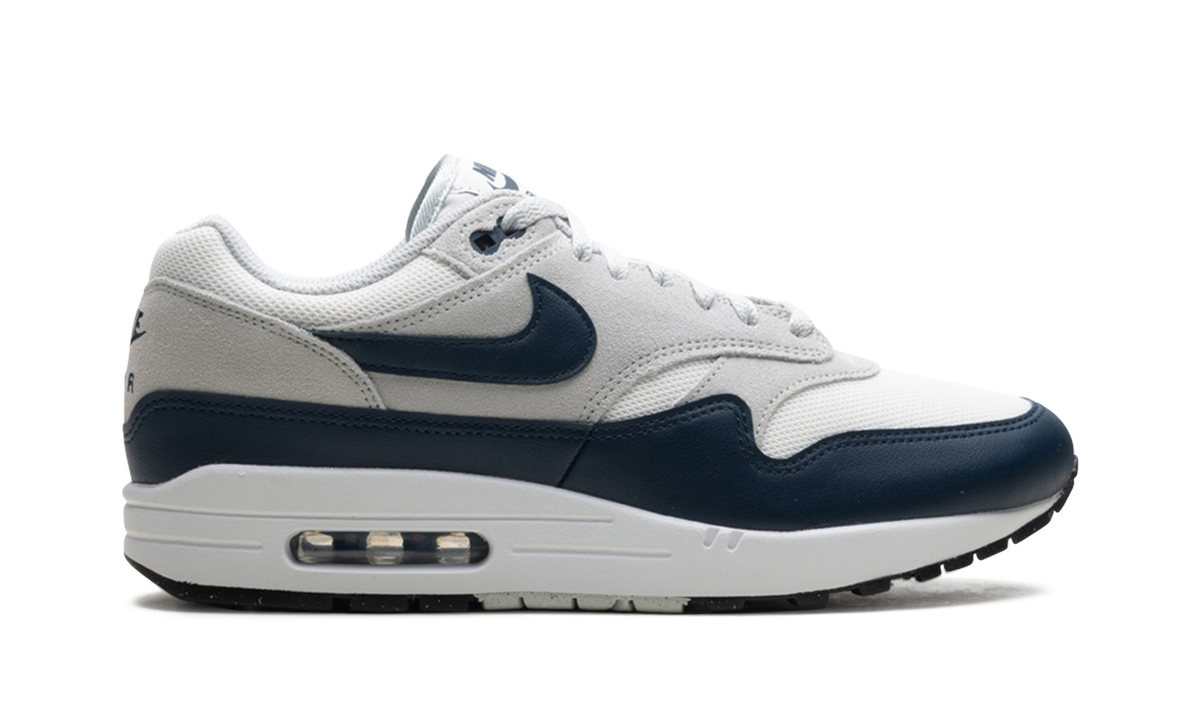 Nike AIR MAX 1 ESSENTIAL "Summit White/Armory Navy-Light Silver" FZ5808 103