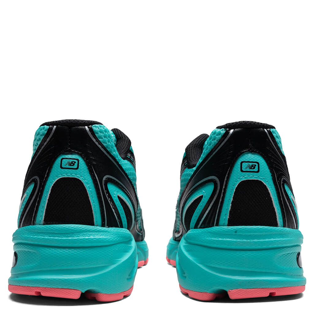 New Balance 740 - Cyber Jade/Ultra Pink/Black/Silver Metallic