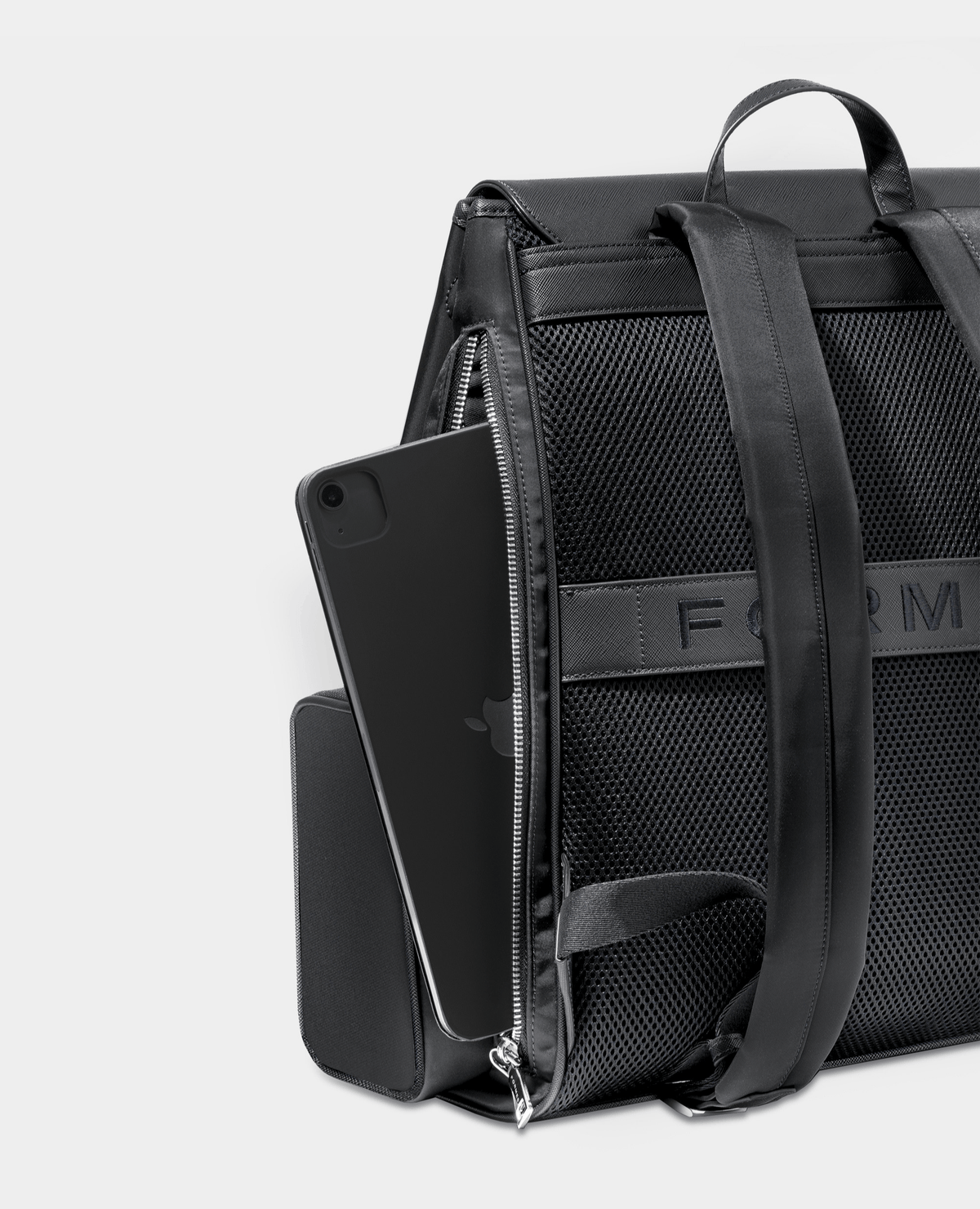 FORMES Summit Seeker® Nero