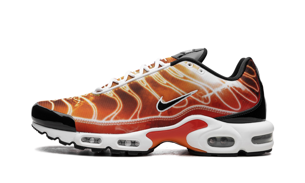Nike Air Max Plus "Light Photography - Sport Red" DZ3531 600