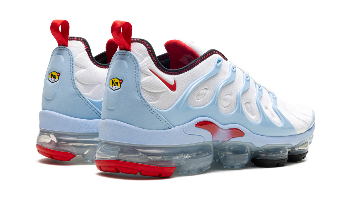 Nike Air VaporMax Plus "USA" CW6974 100