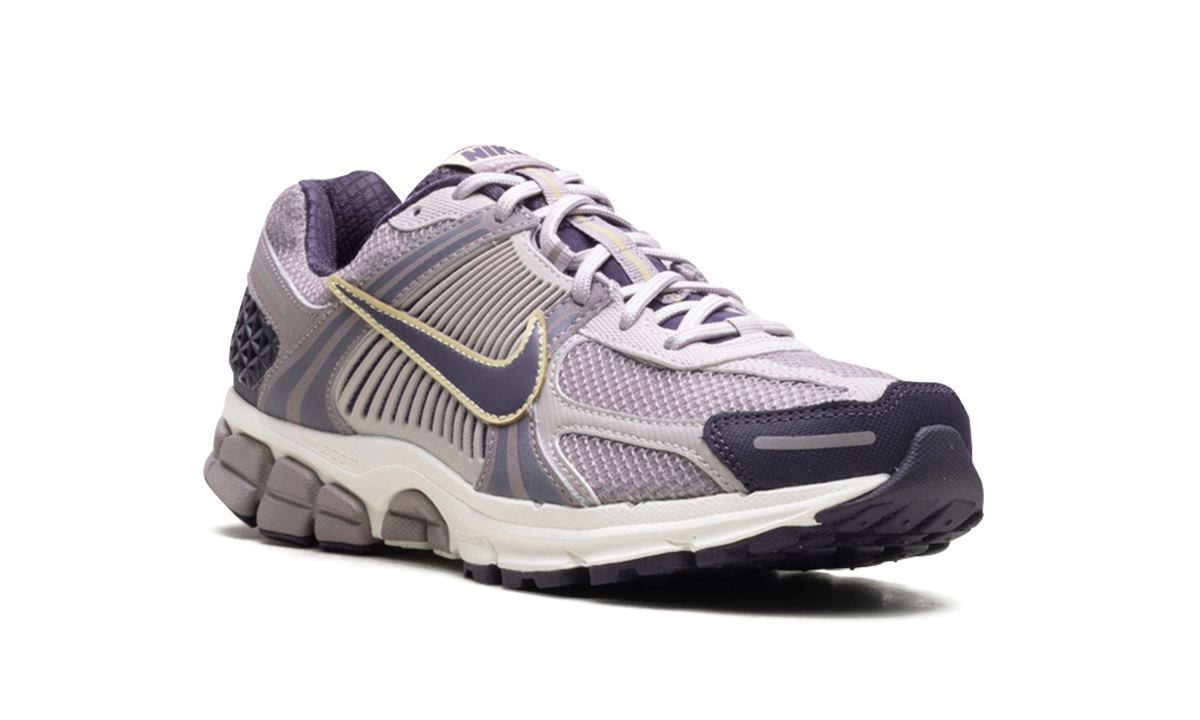 Nike Zoom Vomero 5 "Platinum Violet" HQ3643 019