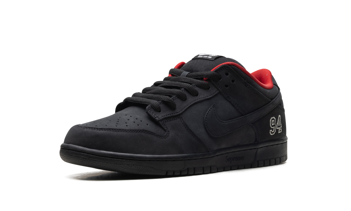 Nike SB Dunk Low "Supreme - Black" HQ8487 001