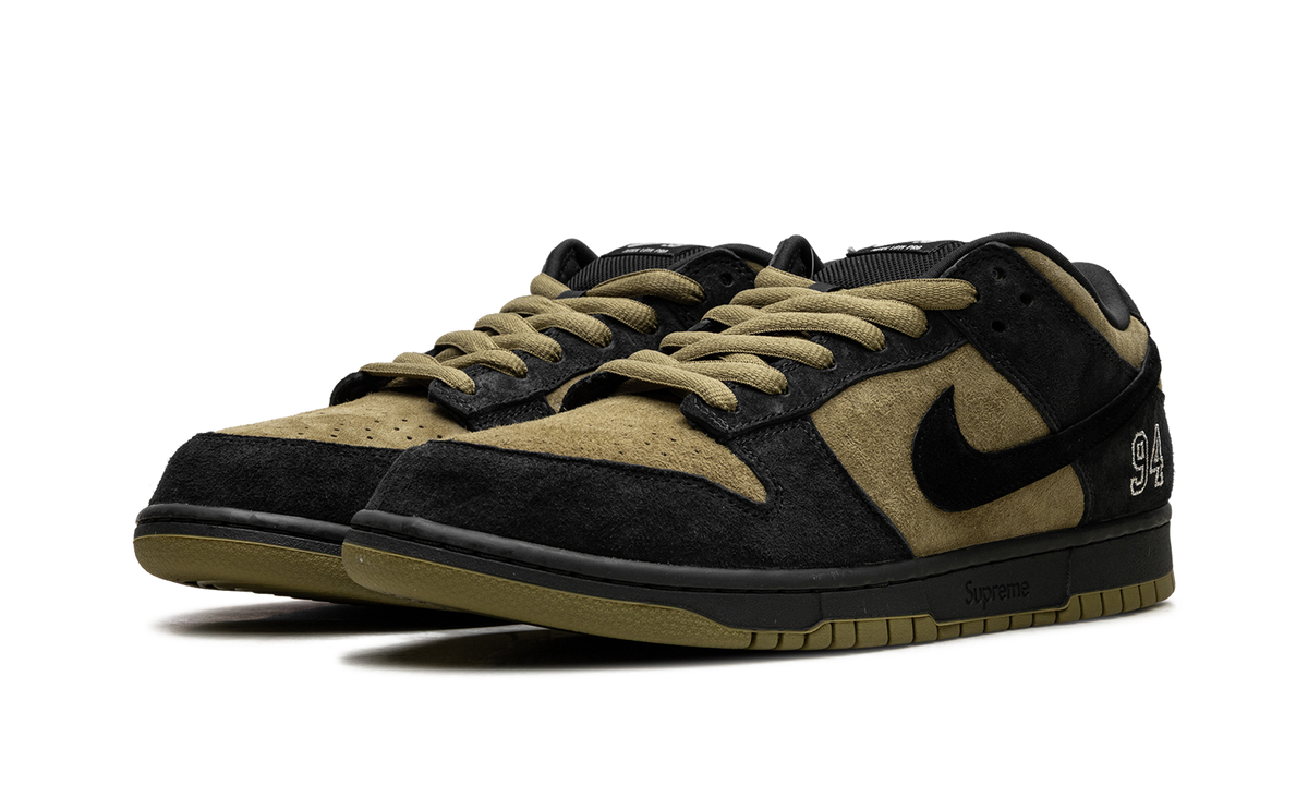 Nike SB Dunk Low "Supreme - Camper Green" HQ8487 300