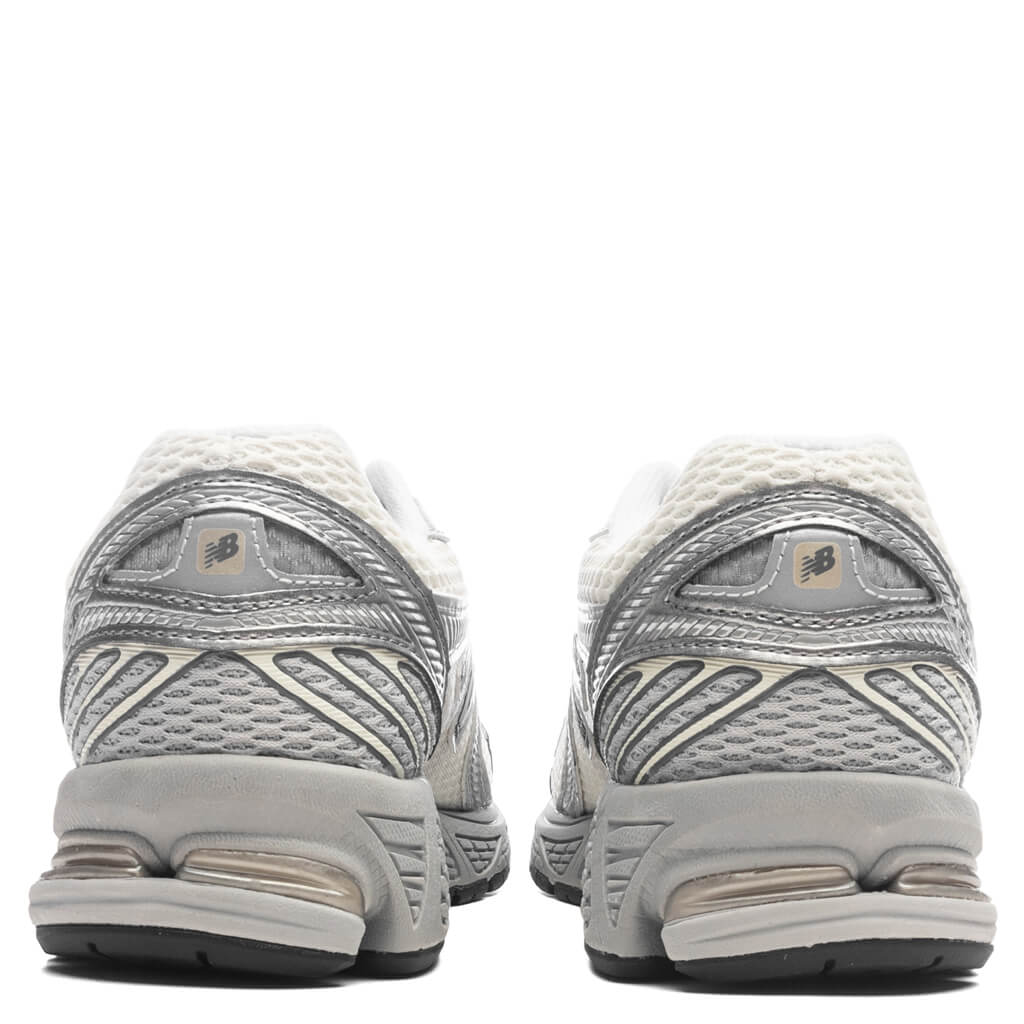New Balance 860v2 - Sea Salt/Harbor Grey/Raincloud