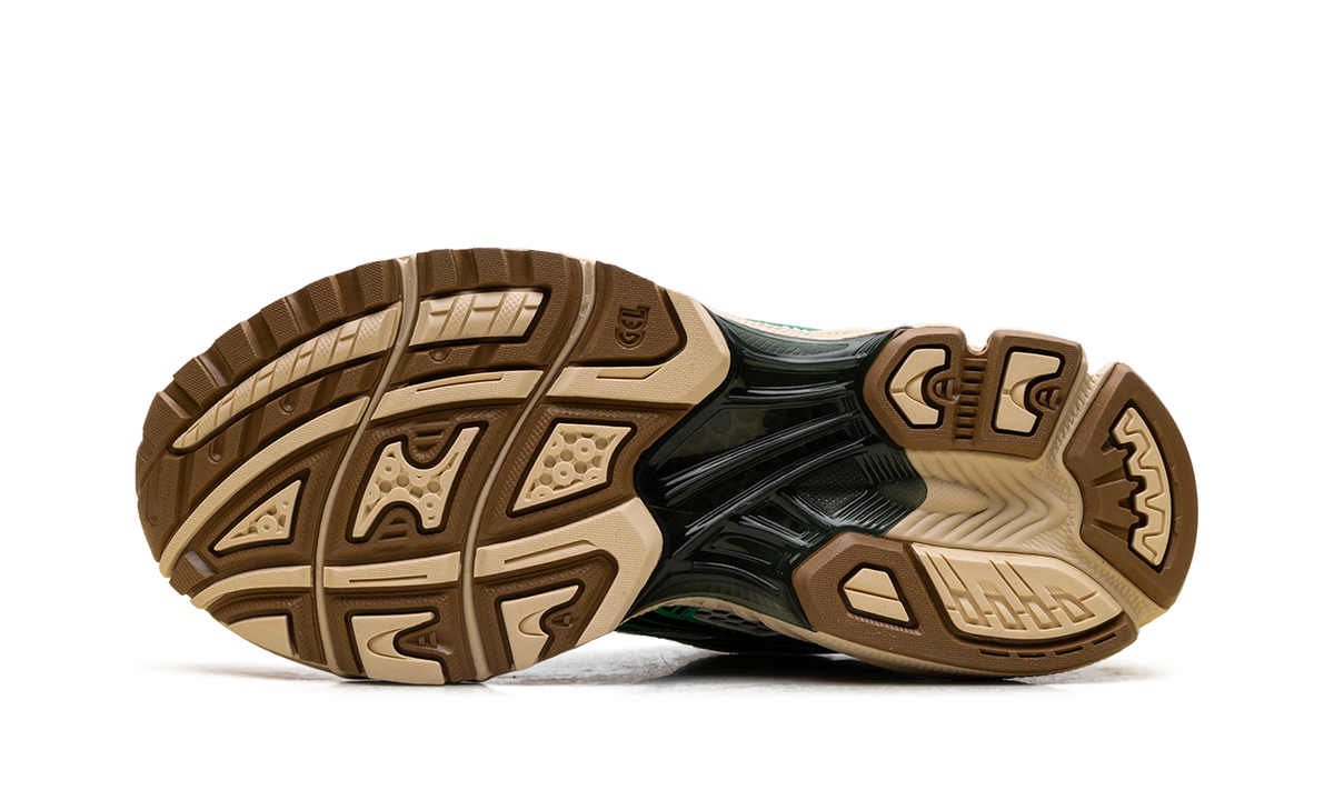 ASICS Gel-Kayano 14 "Hinoki" 1203A740-103